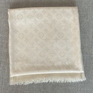 Louis Vuitton Silk/Wool Monogram Shawl in Cream
